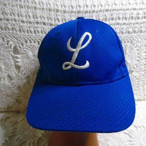 Cap Augusta Sports Wear initial L(257boht) preowned no damage very good.